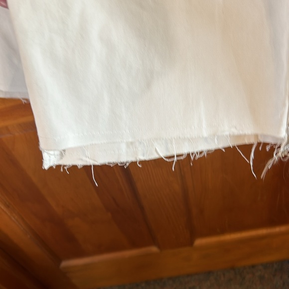 Zara  White Wide Leg Cropped W/Pink & Beige Ribbon Down Sides Raw Hem Size 4-EUC - Picture 3 of 6